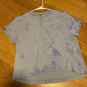 Lululemon T shirt- worn once